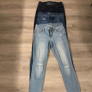 Old Navy Rockstar Mid-Rise Jeans